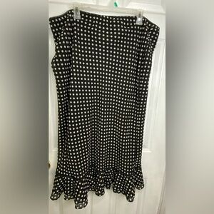 Elegant Black and White Polka Dot Skirt